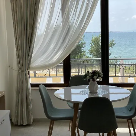 Horizon Katrina - Sea Line & Access Appartement
