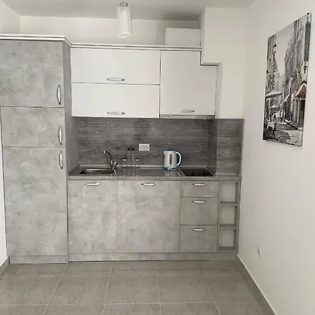 Horizon Katrina - Sea Line & Access סבטי ולאס